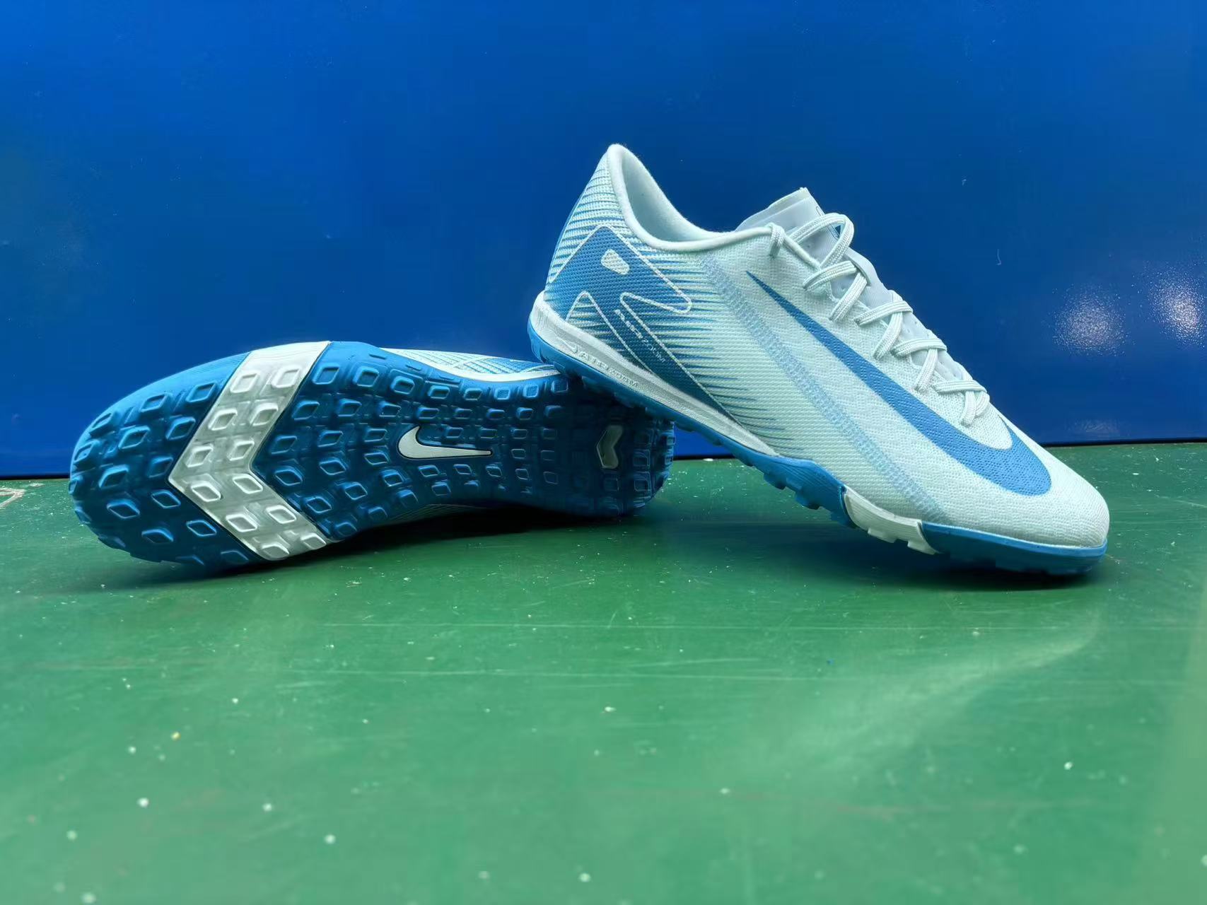 Giày Bóng Đá Nike Mercurial Vapor 16 Academy Xanh Biển TF