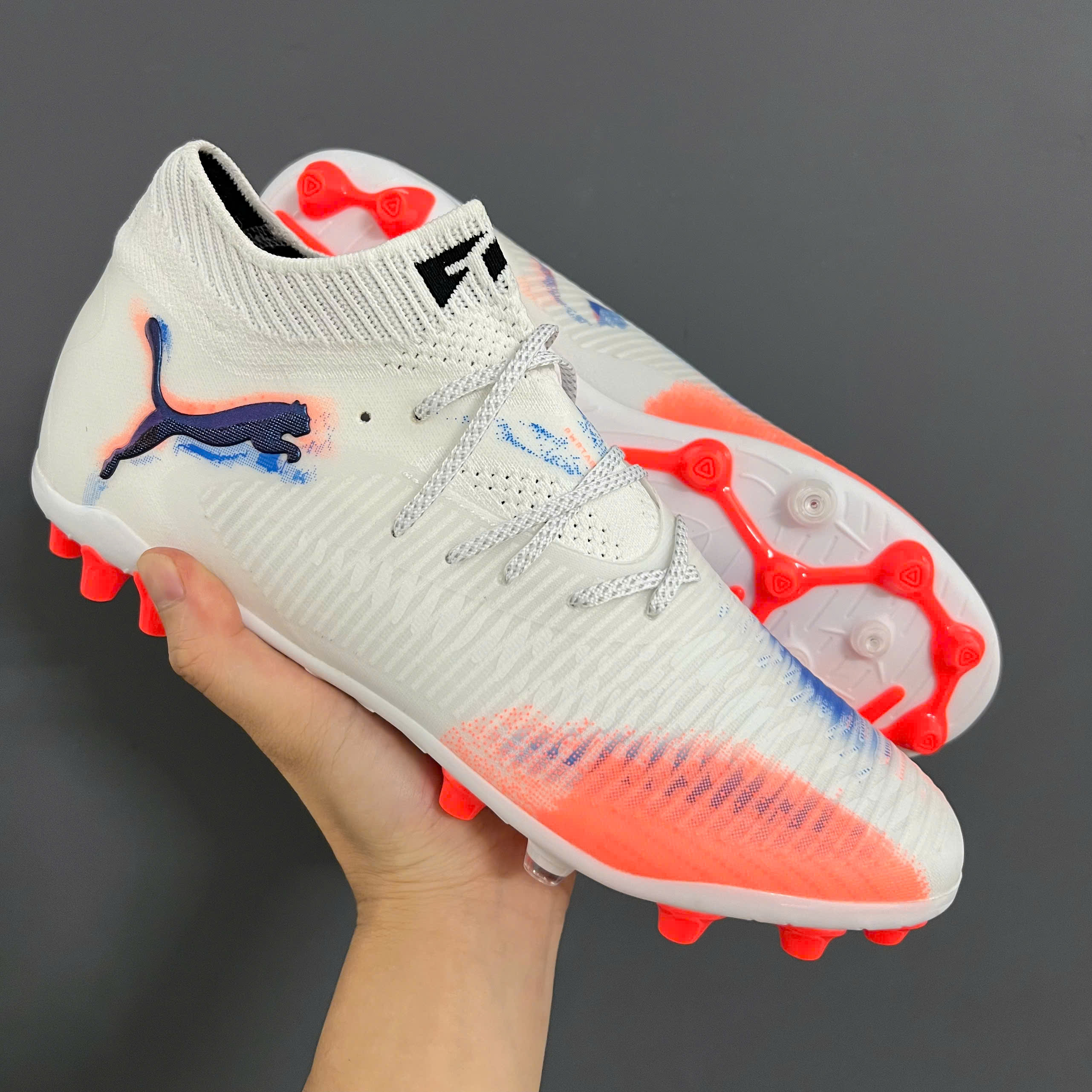 Giày Bóng Đá Puma Future 8 Ultimate Trắng Cam MG